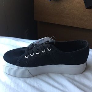 superga black white